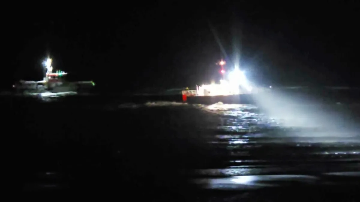 Bei Sturm und 16 Grad - Surfer (69) überlebt 19 Stunden auf eisiger Nordsee