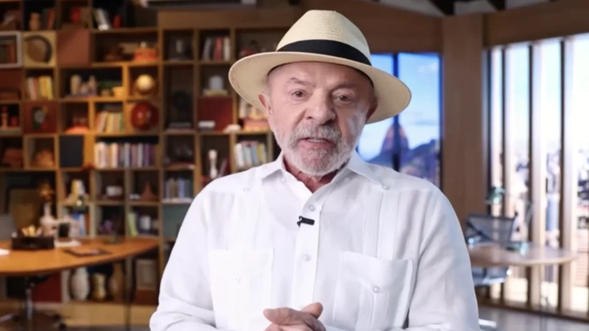 Lula diz que fim da “taxa das blusinhas” é questão de justiça