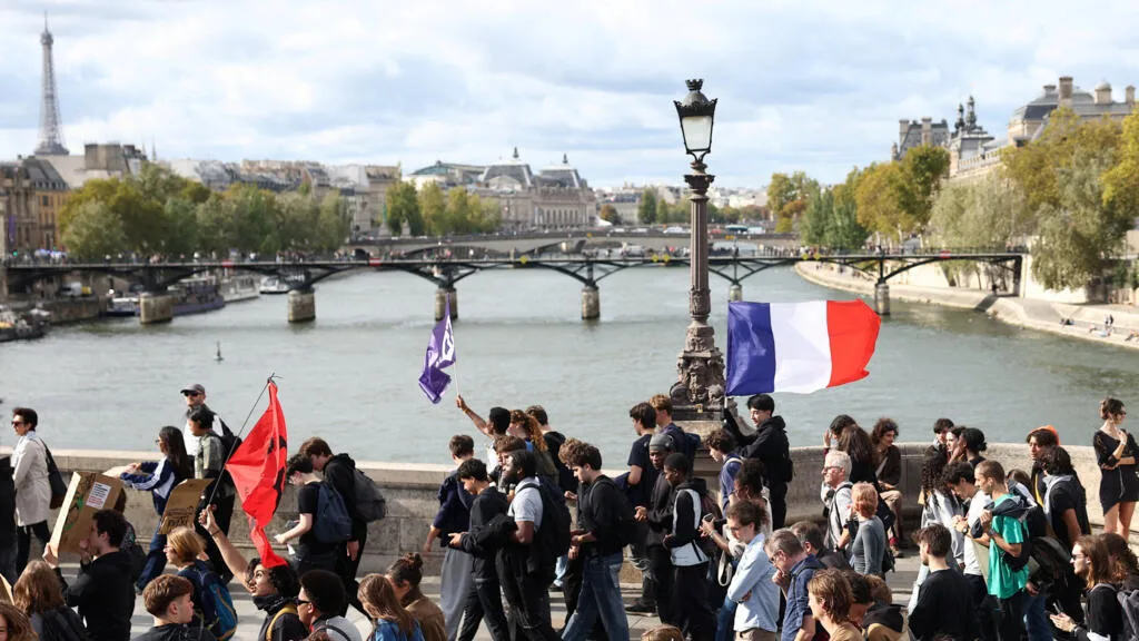 DIRECT - France: de nouveau dans la rue, lycéens et étudiants appellent à une «convergence des luttes»