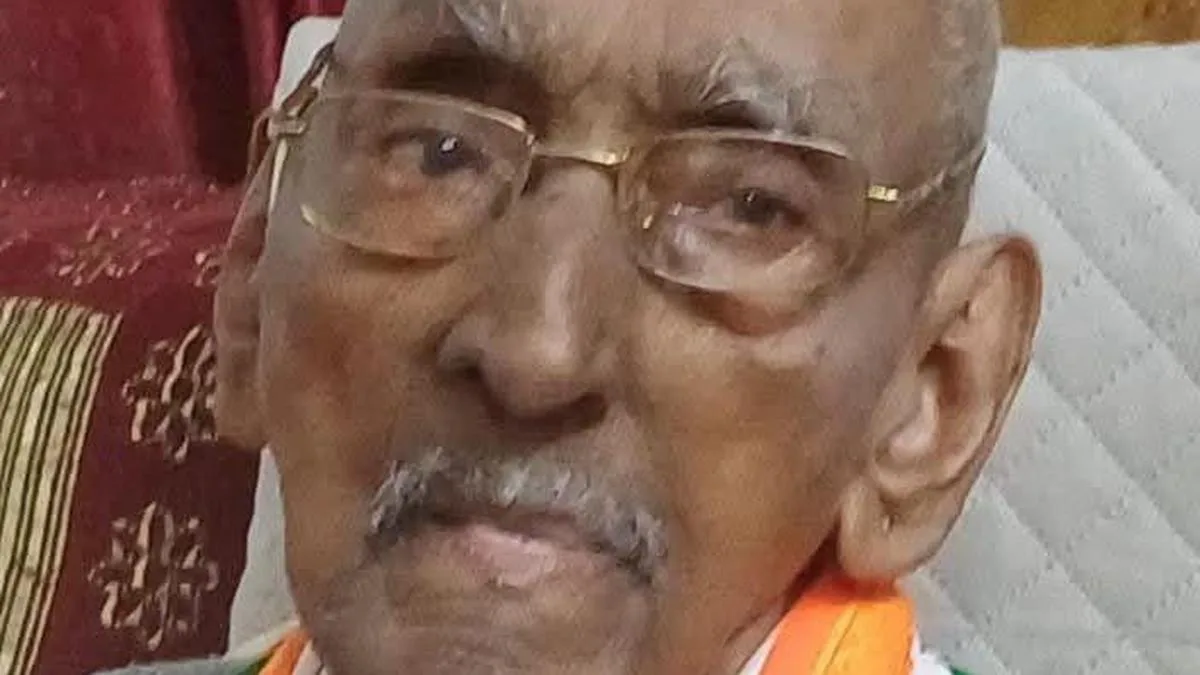 Freedom fighter ‘Socio’ Vasu dies at 103 in Keralam