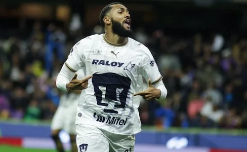 Pumas despierta ante el Atlante; rompe sequía con doblete de Juninho