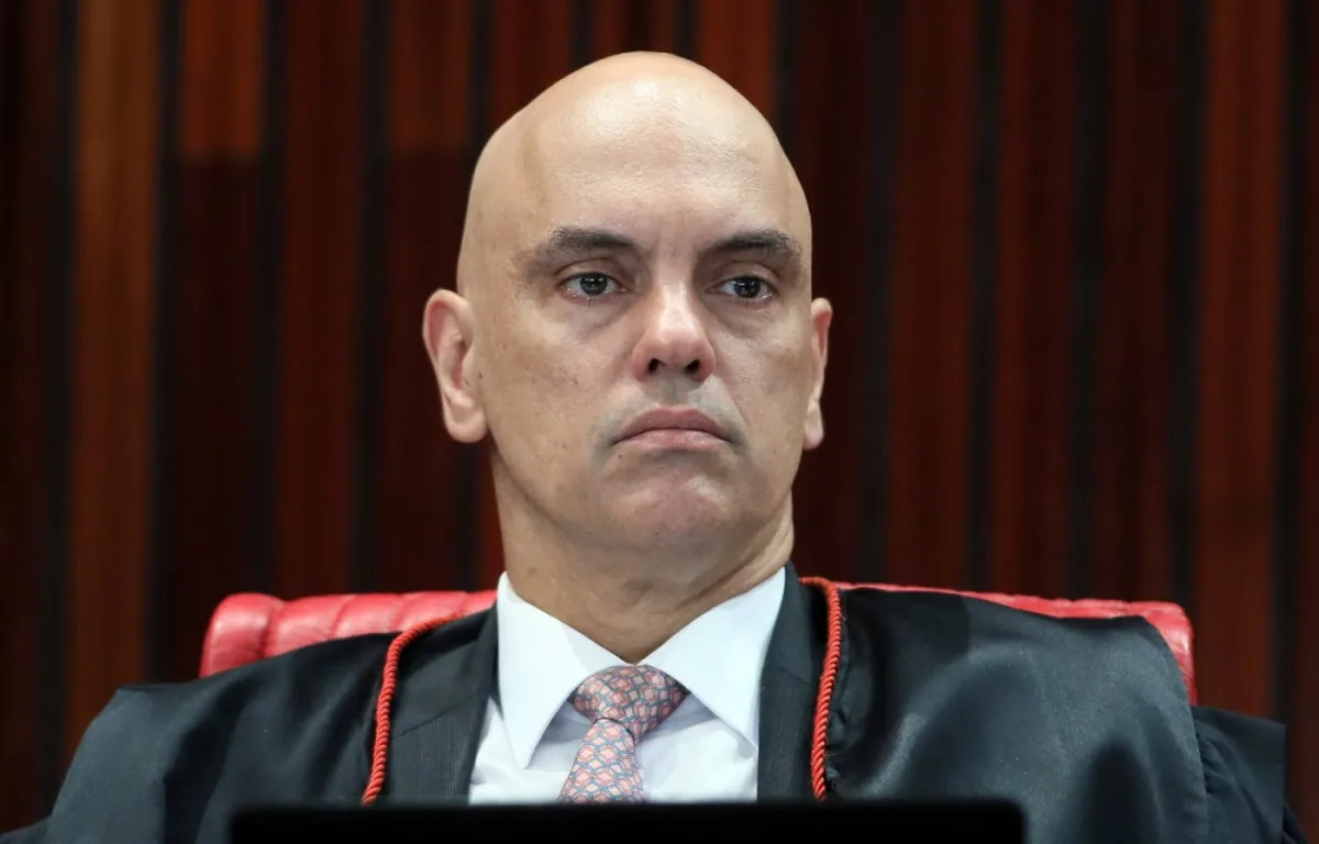 Moraes dá 30 dias para a PGR se manifestar sobre retomada de operações no RJ