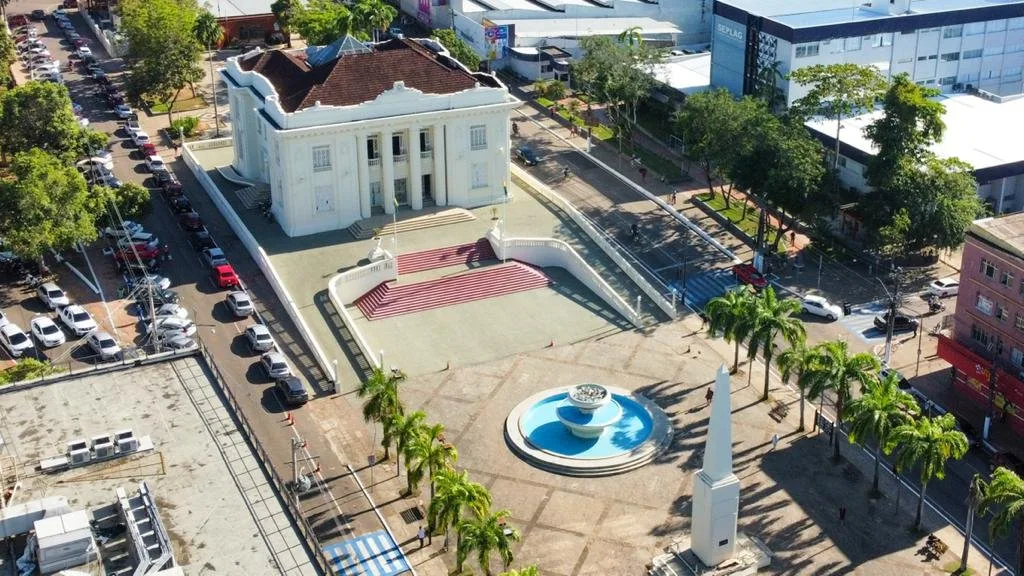 Acre publica série de exonerações e nomeações em cargos comissionados
