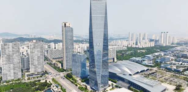 MP requer apuração de suborno e calote bilionário de gigante coreana no CE