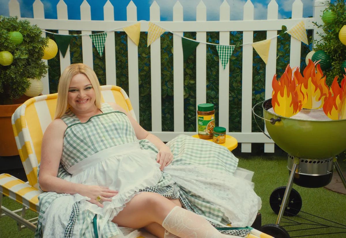 Meg Stalter on ‘Oh, Mary’, Advice for Bowen Yang and Preparing Her Emmys Red Carpet Look With Paul Downs: ‘It’s in the Works’