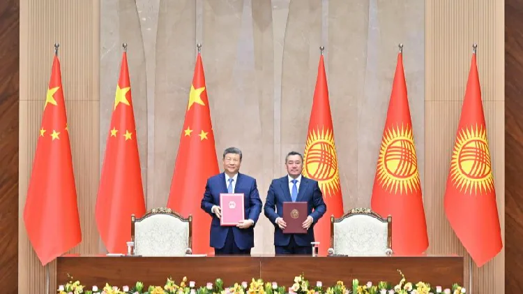 Xi, Japarov sign treaty on good-neighborliness and cooperation