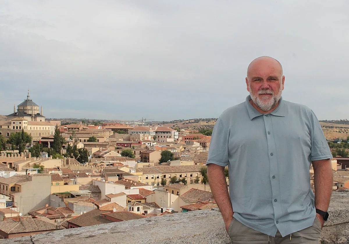 IU acusa al Gobierno de Toledo de «vaciar» el Casco para llenar la ciudad de turistas