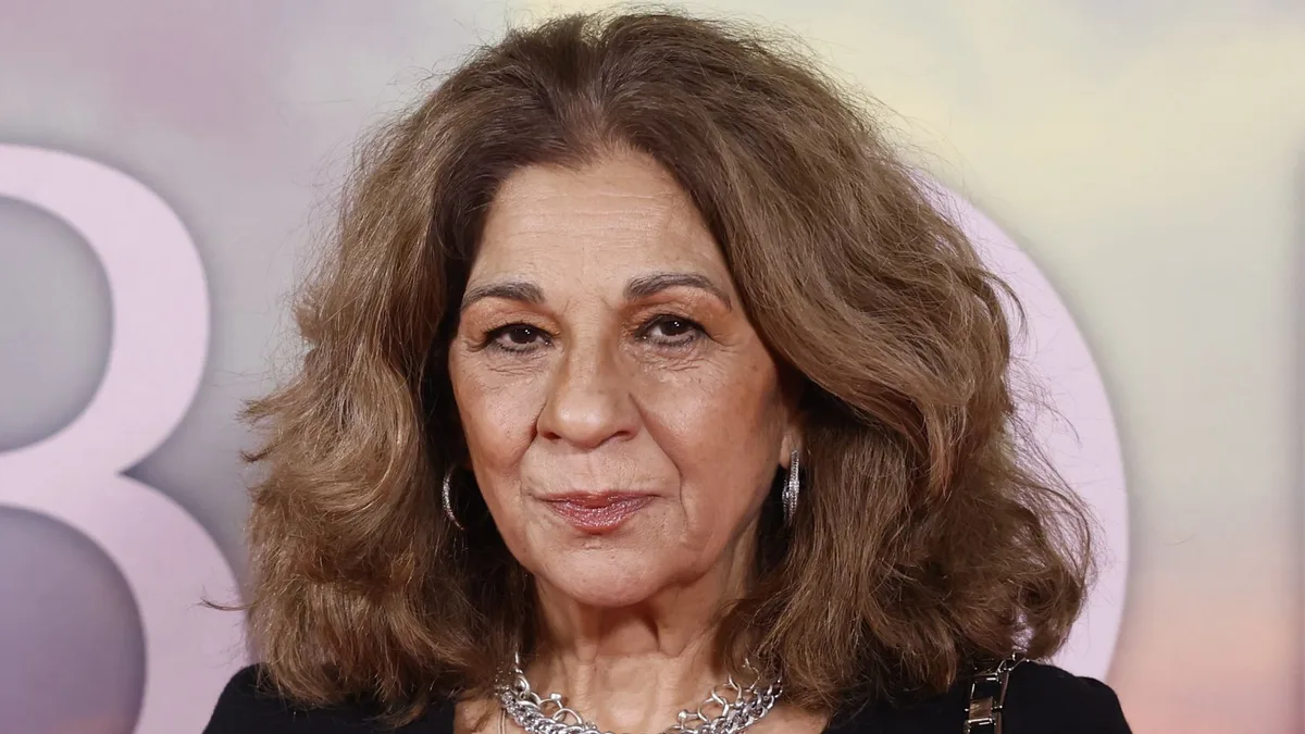 Lolita Flores, 68 años: "Mi abuelo, el padre de 'El Pescaílla', era pescadero y revendía lo que traían los barcos de otros países"