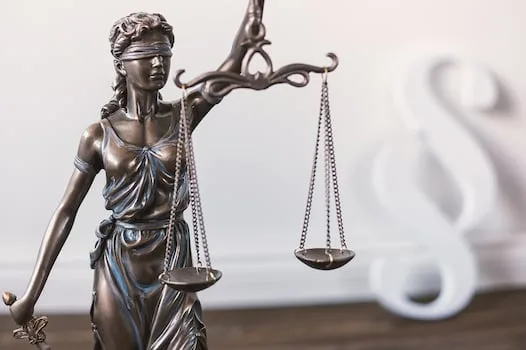 MINENHLE NZIMANDE | Judges under AI scrutiny
