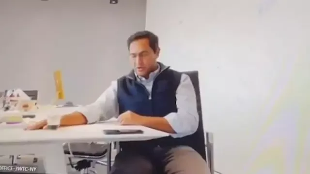CEO que demitiu 900 funcionários de uma vez pelo Zoom agora perde o próprio cargo