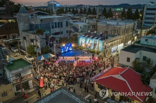 첫 주말에 10만명 찾은 '군산 야행'…21∼22일 2차 행사 '풍성'