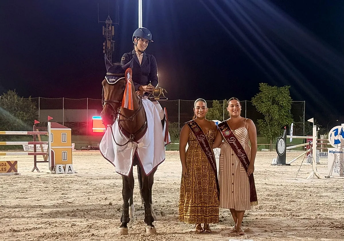Carmen García-Torres es la ganadora del Concurso Hípico Nacional de Saltos en Ciudad Real