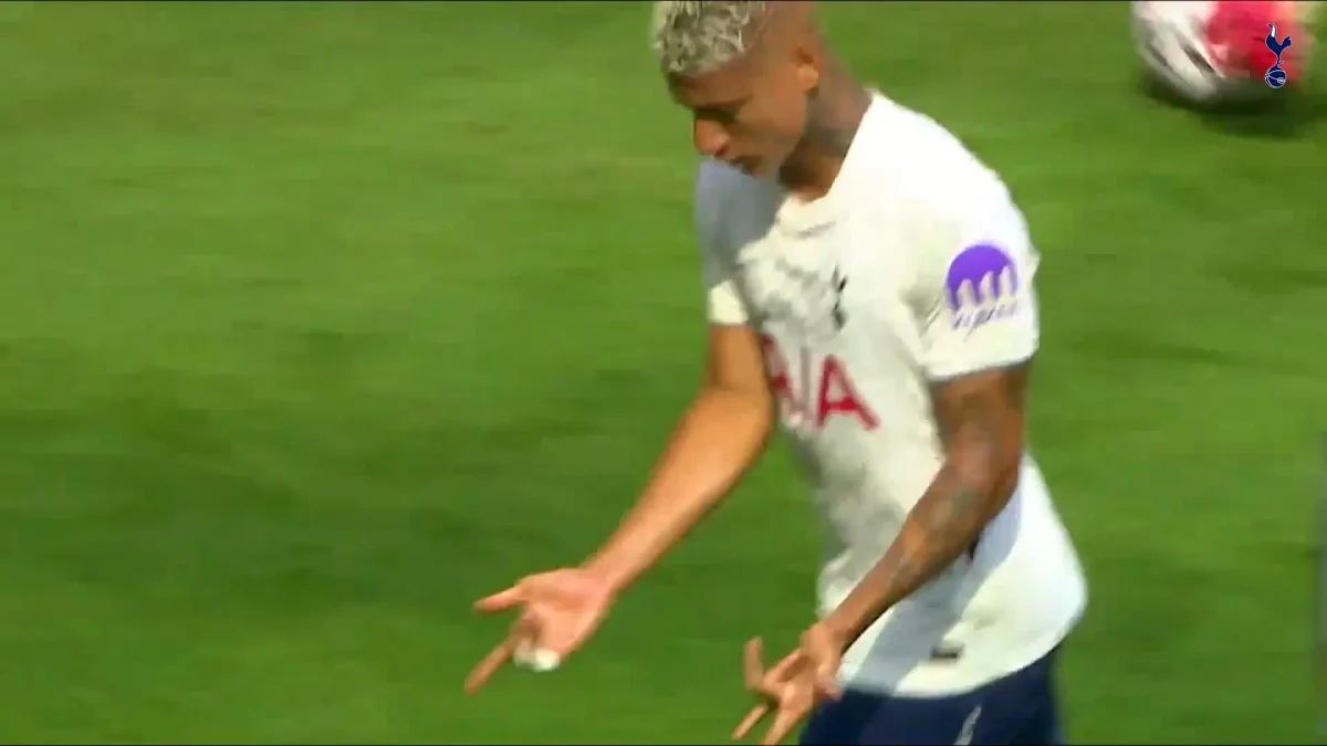 Mikey Moore e Richarlison marcam na vitória do Tottenham sobre o Hoffenheim