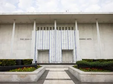 Kennedy Center board votes to close for renovations and add Trump's name: Rep. Beatty