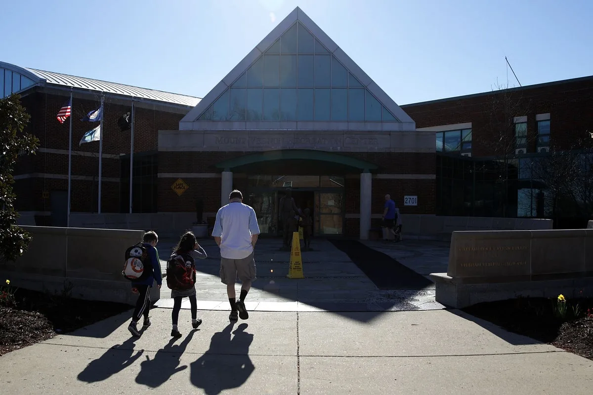 Could school start times change if America moves to permanent Daylight Saving Time?
