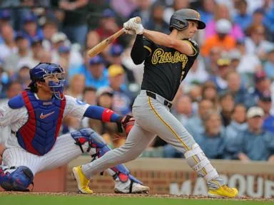 Brandon Lowe helps the Pirates top the Cubs 4-3 in series finale