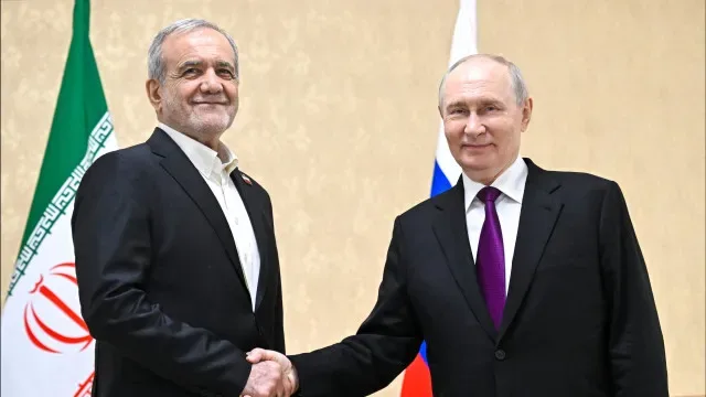 Putin reforça apoio ao Irão para pôr fim à guerra: "Estamos prontos"
