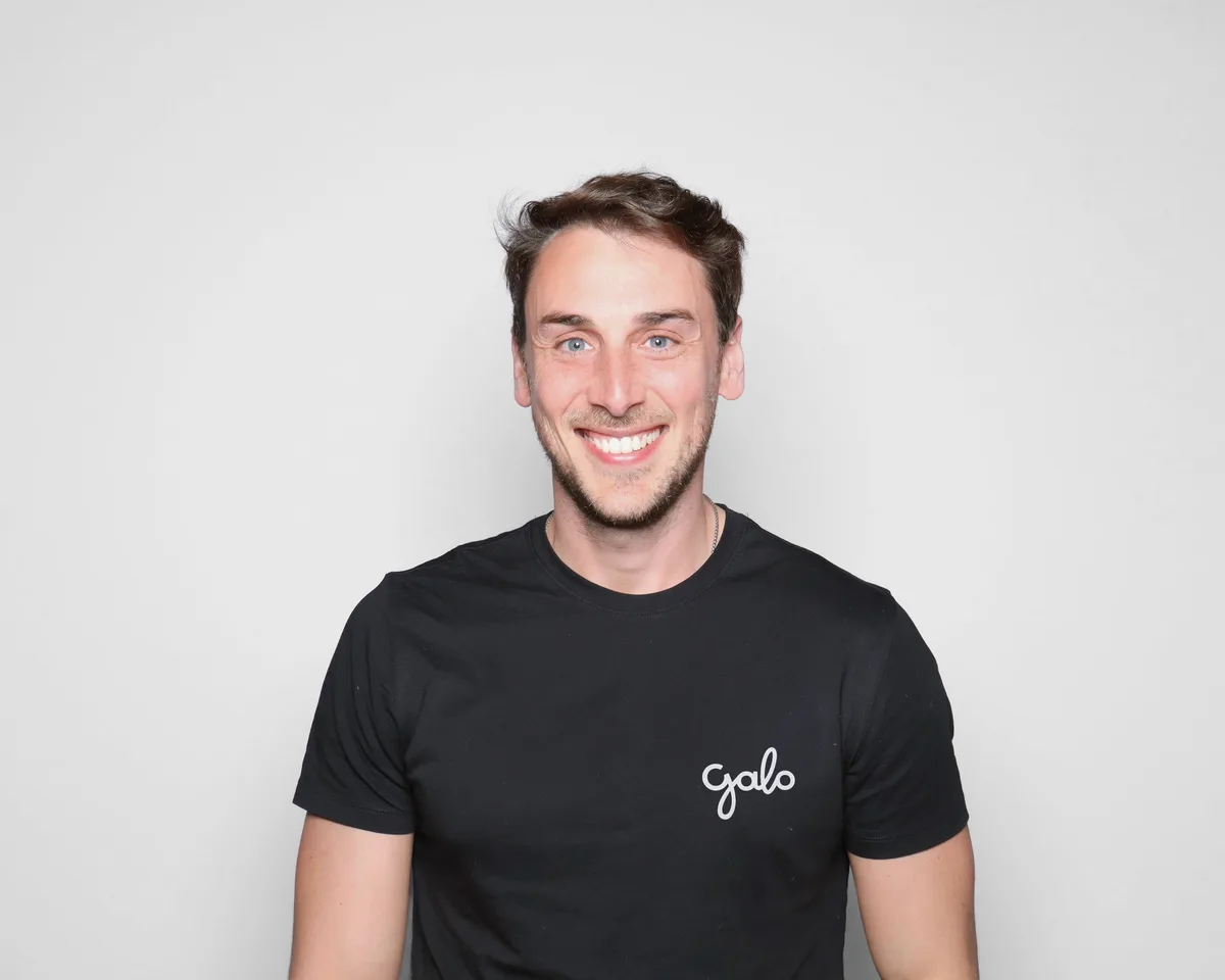 Emprendedor serial desde los 19, creó una de las startups que más crece en la región “apenas” con IA y WhatsApp