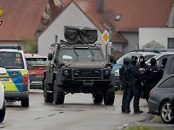 SEK-Einsatz in Bayern: Zweites Todesopfer in Berngau nach Schüssen bei Waffenkontrolle
