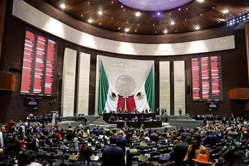 Raúl Bolaños Cacho asume presidencia de la Mesa Directiva de Diputados; Morena, PAN y PVEM ocupan vicepresidencias