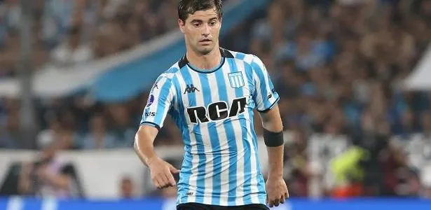 Crefisa dá aval para Vasco fechar contratação de Sosa com o Racing