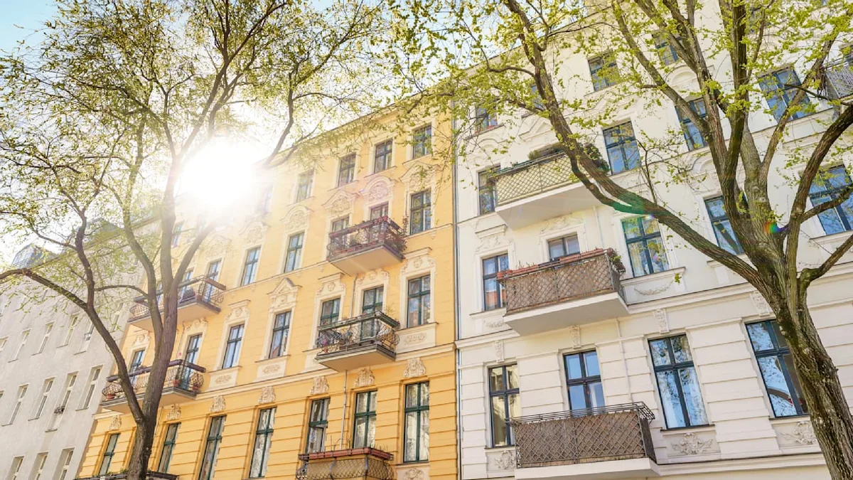 Altbau gegen Neubau - Warum historische Gebäude mehr Charme versprühen