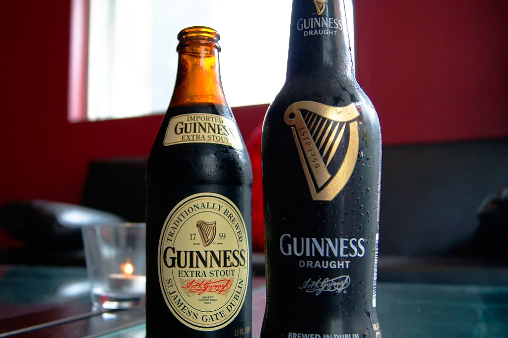 Garrafa de Guinness recuperada de naufrágio vira esperança de desvendar receita perdida há 162 anos