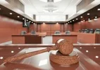 Justiça condena quatro PMs de SP por morte de motoboy asfixiado em 2010