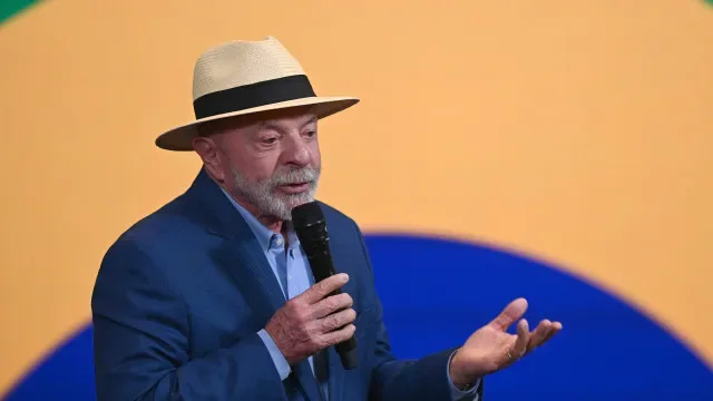 Lula sugeriu a Trump reunir Xi e Putin na Flórida: "Mundo precisa de paz"