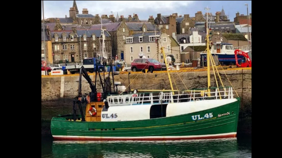 Scottish trawler hit rocks after exhausted skipper fell asleep, with no watch alarm fitted