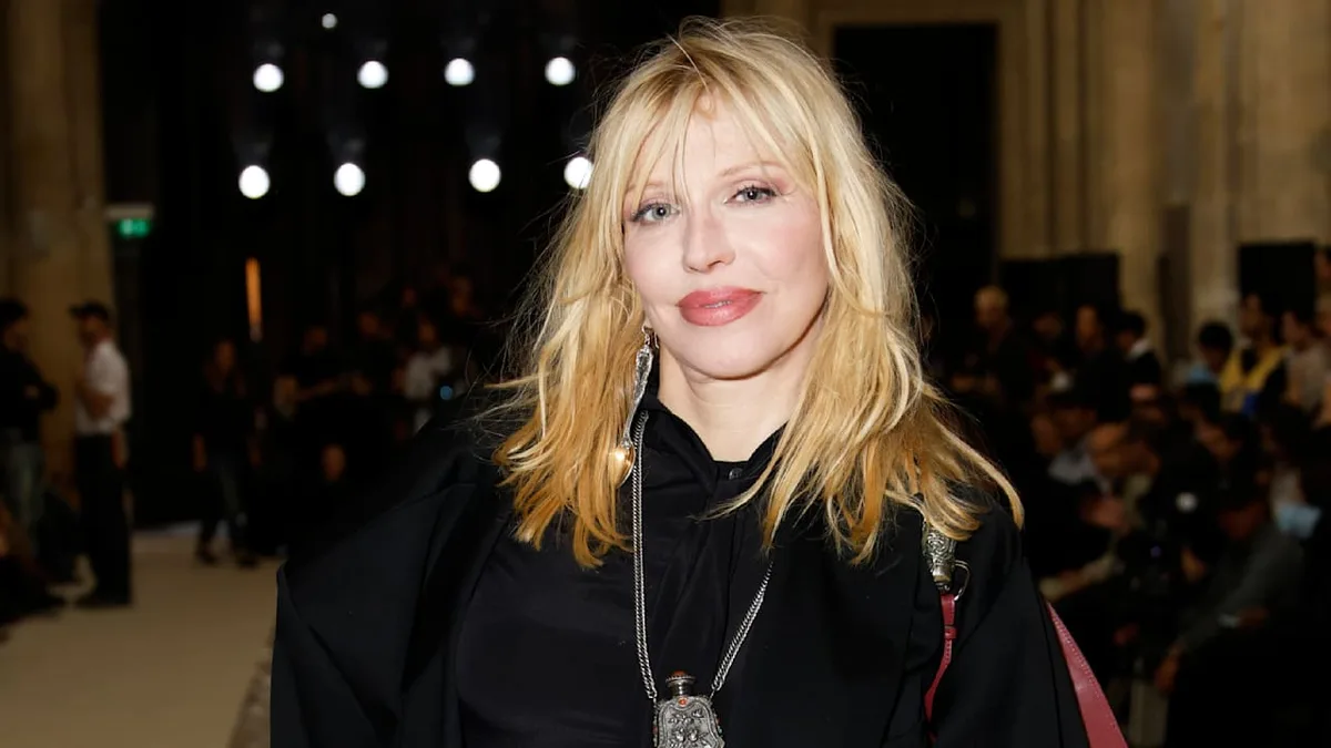 Mysteriöse Krankheit - Courtney Love: „Ich wog nur noch 45 Kilo“