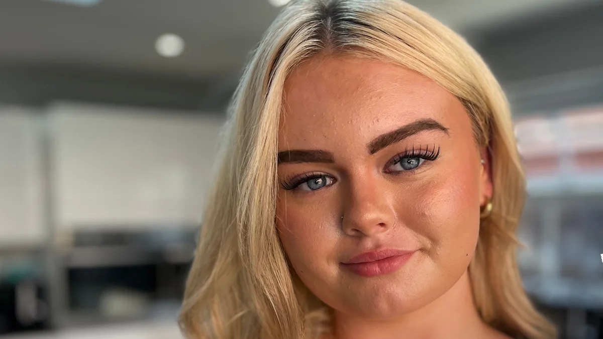 'Tomava morfina para a dor até que os médicos descobriram que eu tinha endometriose aos 13 anos'