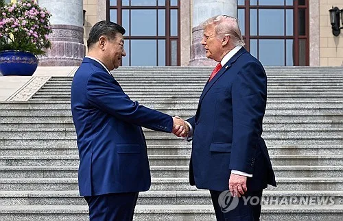"트럼프, 23일 美 도착하는 시진핑 공항서 직접 환영"