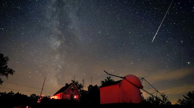 Look up: One of the year's best meteor showers peaks tonight