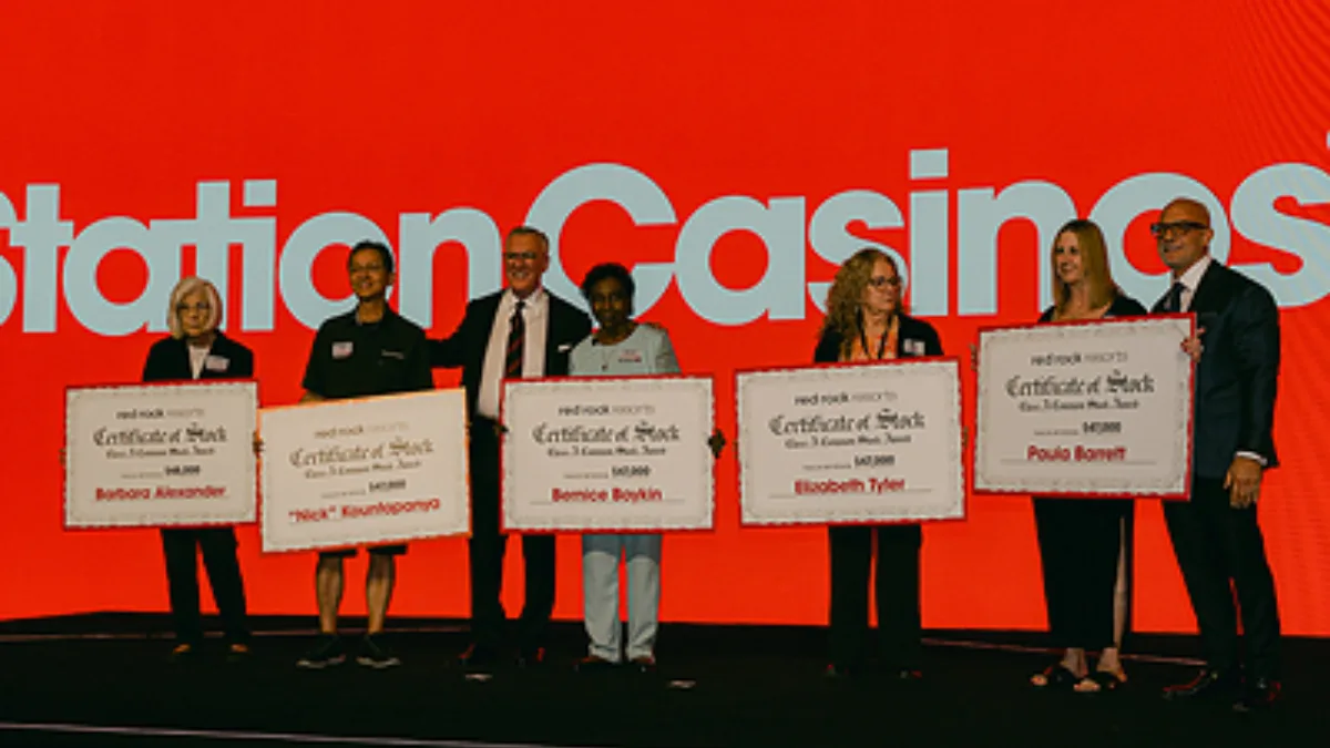 Las Vegas company gives nearly 10,000 workers $70M in stock; $1,000 for each year worked