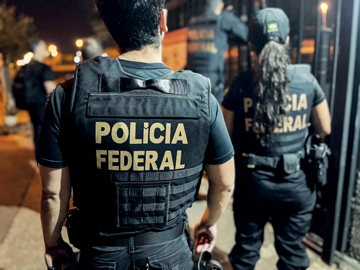 PF faz operações por suspeita de fraude de 37 milhões de reais em contratos na Paraíba