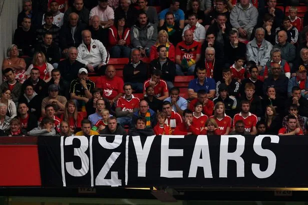 Man Utd fans revive brutal Man City banner after Premier League guilty verdict