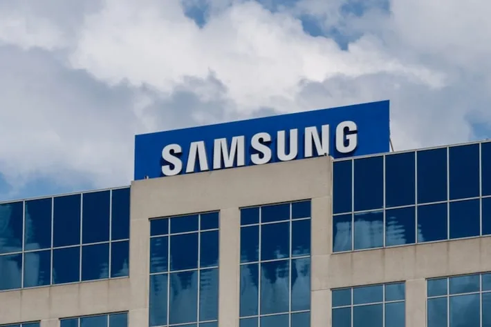 Samsung projeta lucro trimestral recorde com a alta demanda por chips de IA
