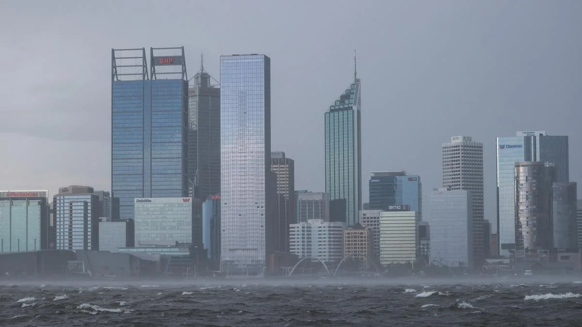 Perth weather: Rain falling across metropolitan area as wet and windy day gets underway