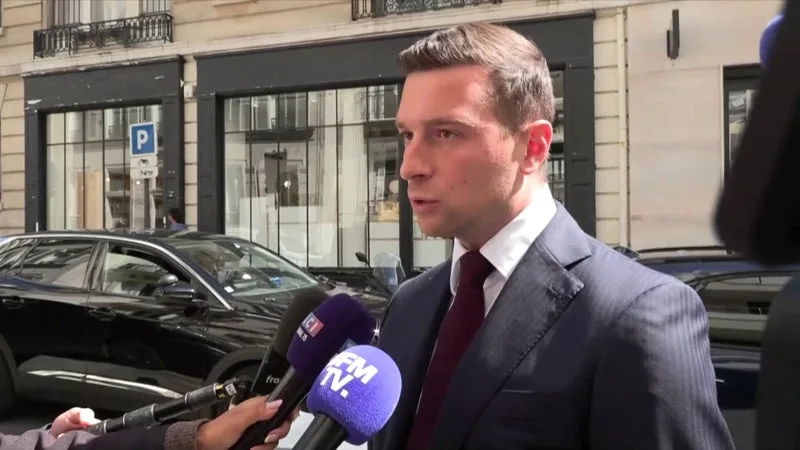 DIRECT. Budget 2027: Jordan Bardella affirme que le RN "n'exclut rien" concernant une éventuelle censure