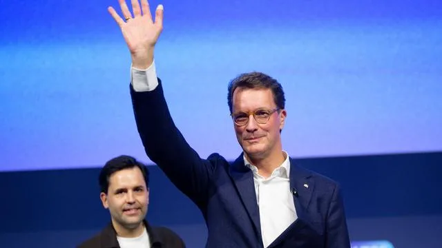 Parteinachwuchs von CDU/CSU: Wüst warnt beim JU-Treffen vor Linken und AfD