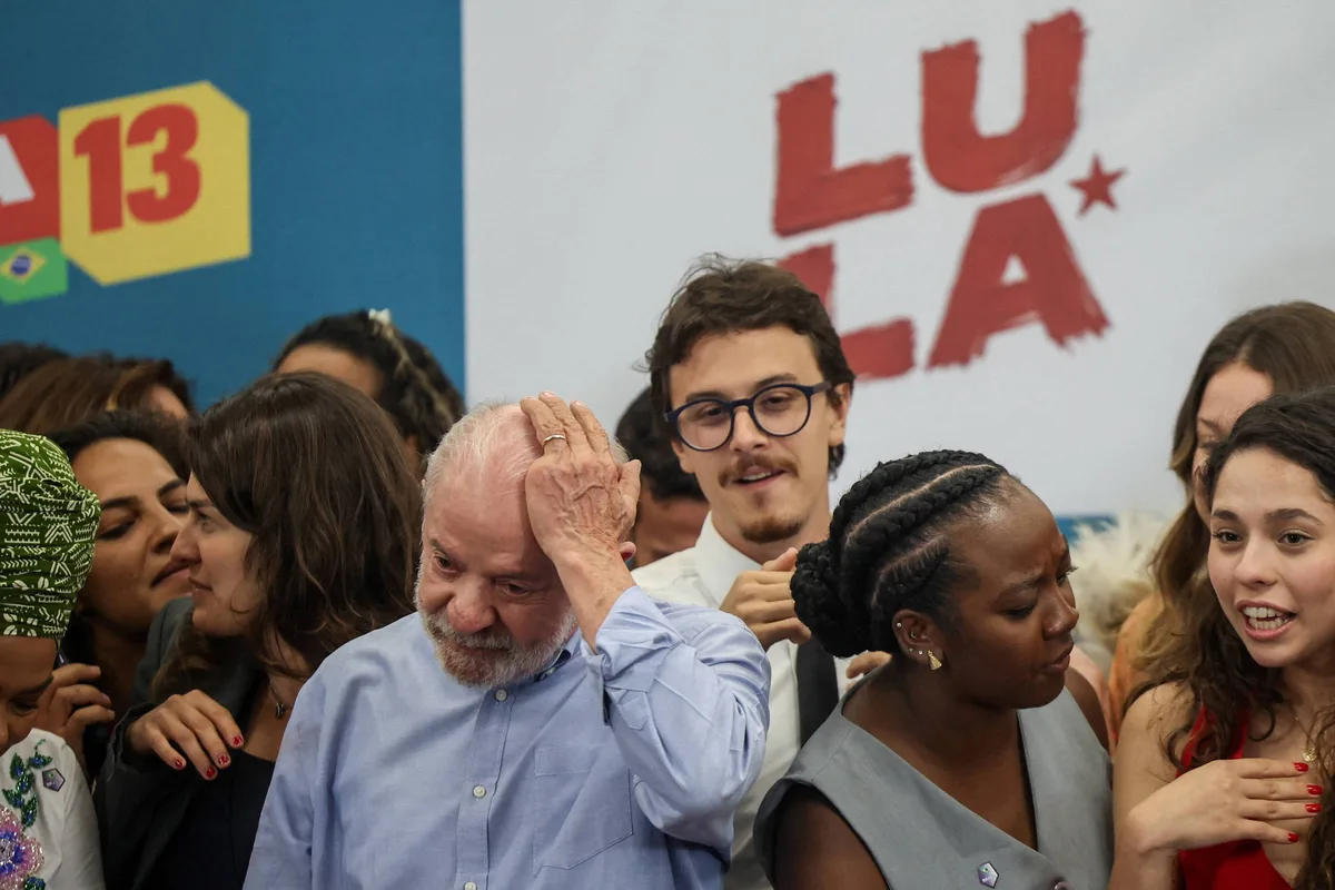 Datafolha: Governo Lula tem avaliação negativa de 40% e positiva de 35%
