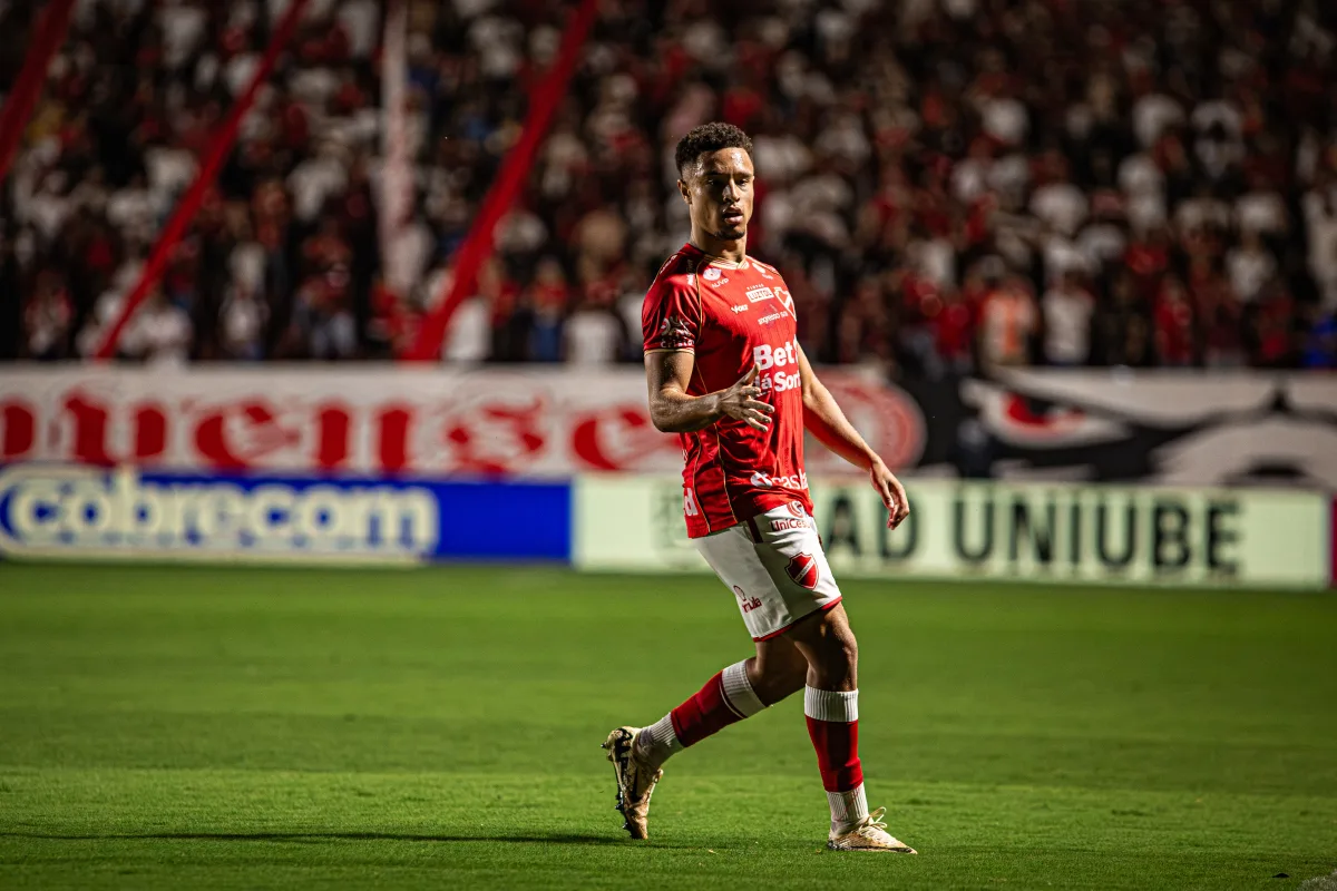 Operário x Vila Nova: veja onde assistir e prováveis escalações do jogo pela Série B