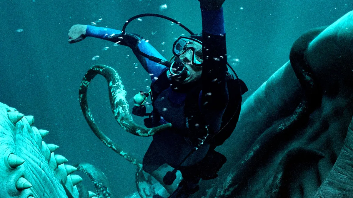 Ya he visto la monstruosa y agobiante 'Whalefall'... pero no, no es una de miedo en las profundidades, sino tan profundamente hermosa y desgarradora que saldrás del cine llorando