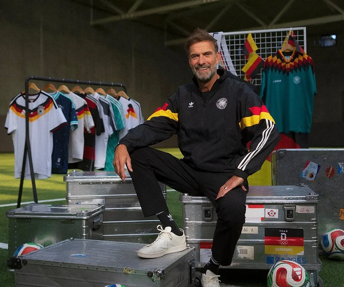 Klopp quer "recuperar a bandeira" alemã para não deixar orgulho nacional nas "mãos erradas"