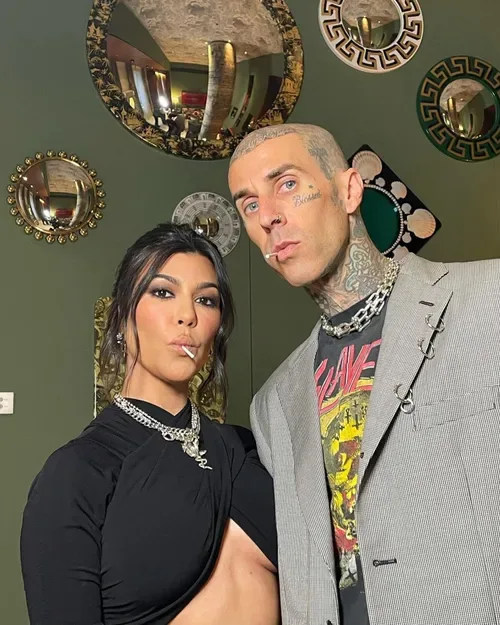 Travis Barker reveals the ‘crazy’ text that changed everything with Kourtney Kardashian