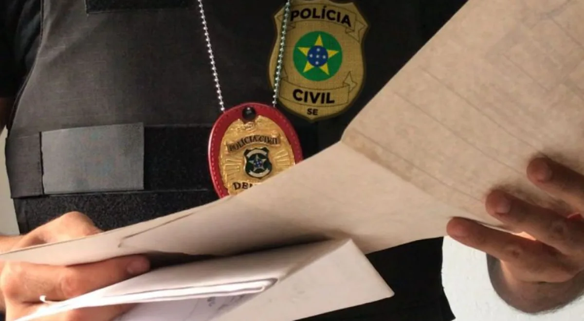 Condenado a 17 anos de prisão por tentativa de feminicídio se entrega à polícia em Sergipe