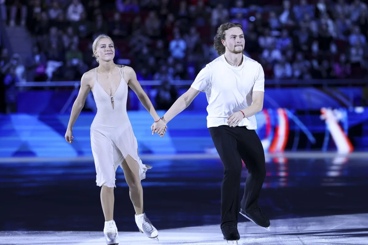Миронова и Устенко вылетели в Японию для участия в турнире Kinoshita Group Cup