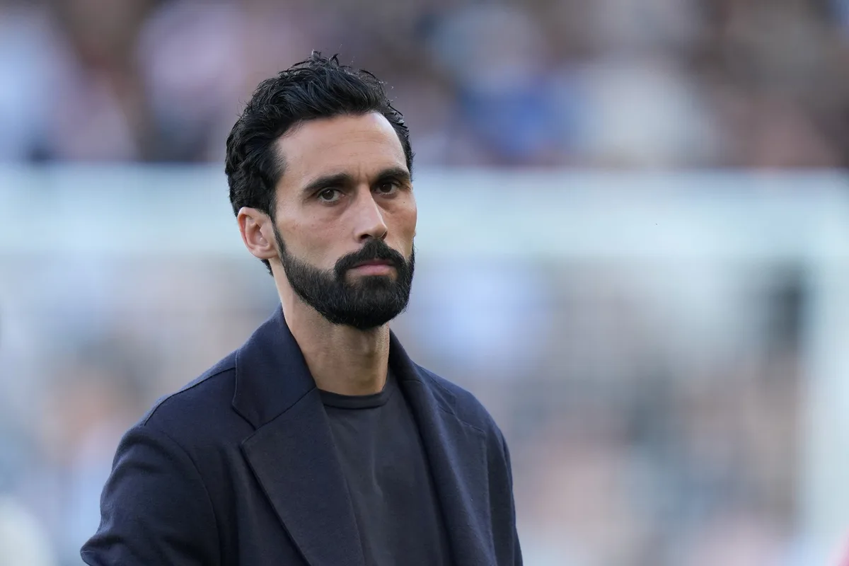 Arbeloa, ‘al banquillo’: el vestuario del Fulham no compra sus métodos y existen dudas en torno a los fichajes traídos desde el Real Madrid