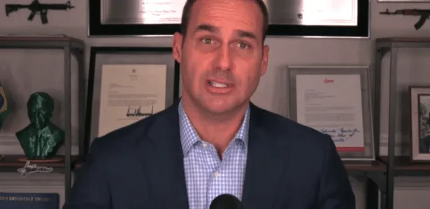 Eduardo Bolsonaro: Renúncia de Moraes seria muito pouco; prisão é o mínimo